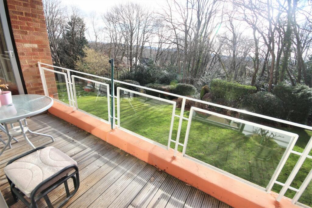 3 bedroom apartment for sale in Wallace Court, 39 Wallace Road