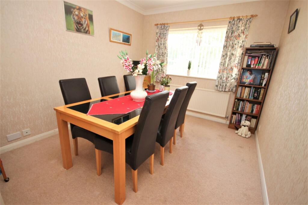 3 bedroom apartment for sale in Wallace Court, 39 Wallace Road