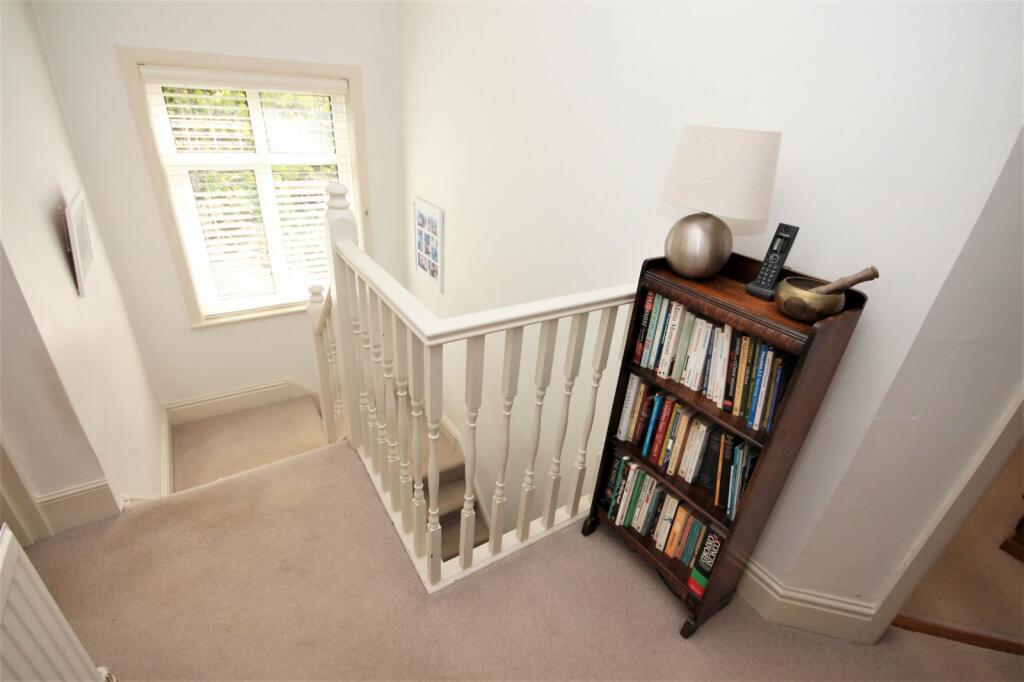 3 bedroom semidetached house for sale in Newton Road, Sturminster