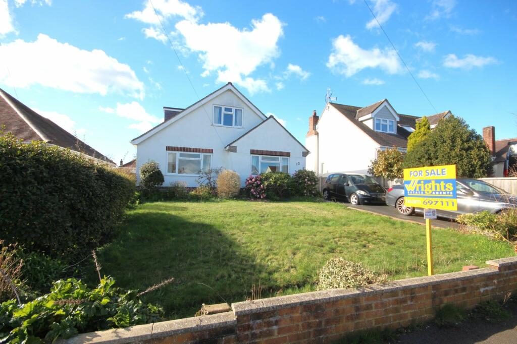 4 bedroom detached house for sale in Roman Road, Broadstone, Dorset, BH18