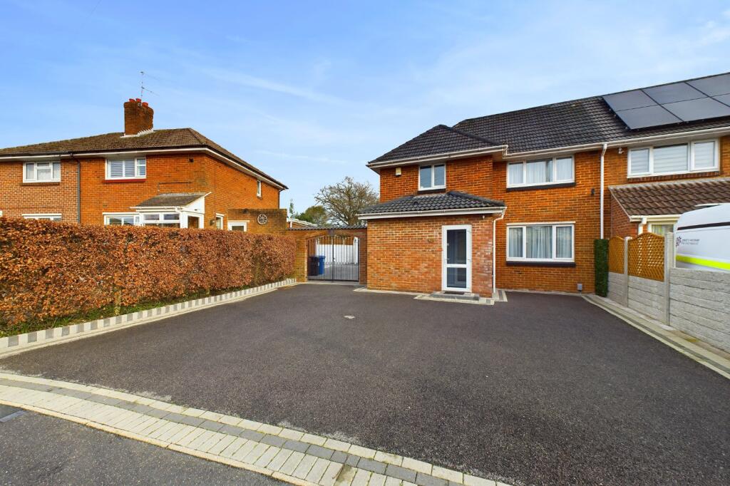 Additional property image - Marshal Road, Poole, Dorset, BH17