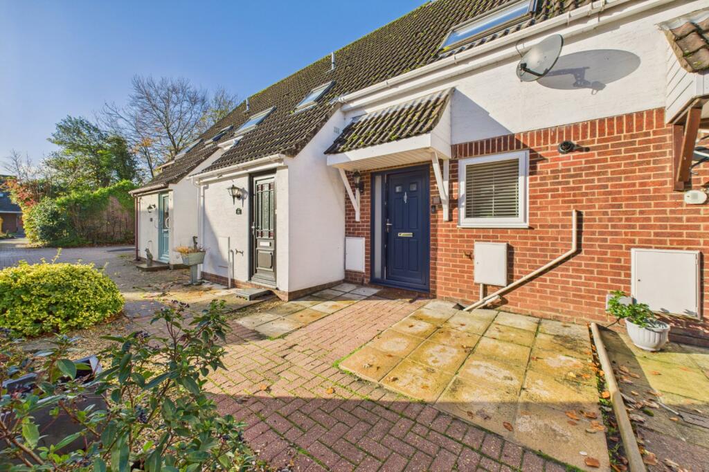 Main image of property: Georges Mews, Corfe Mullen, Wimborne, Dorset, BH21