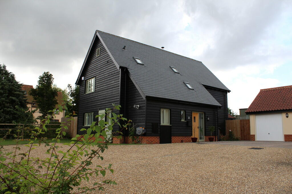 3 bedroom detached house for rent in Hepworth, IP22