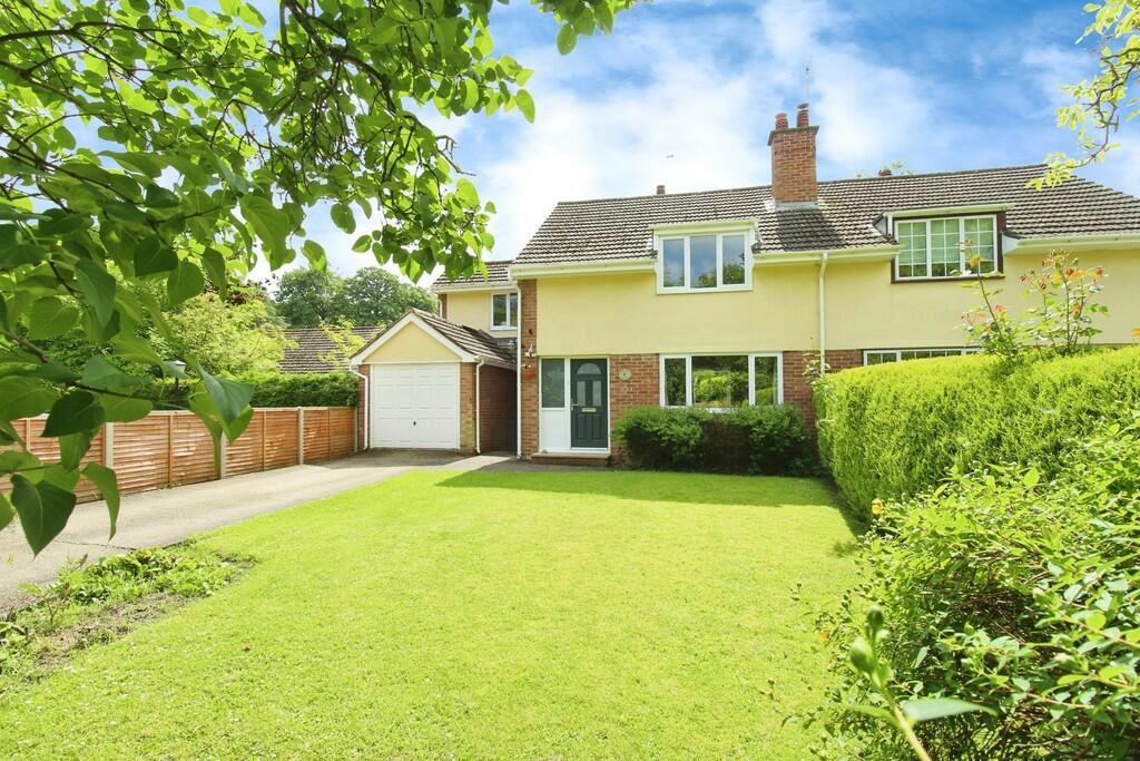 4 bedroom semidetached house for sale in The Park, Great Barton, IP31