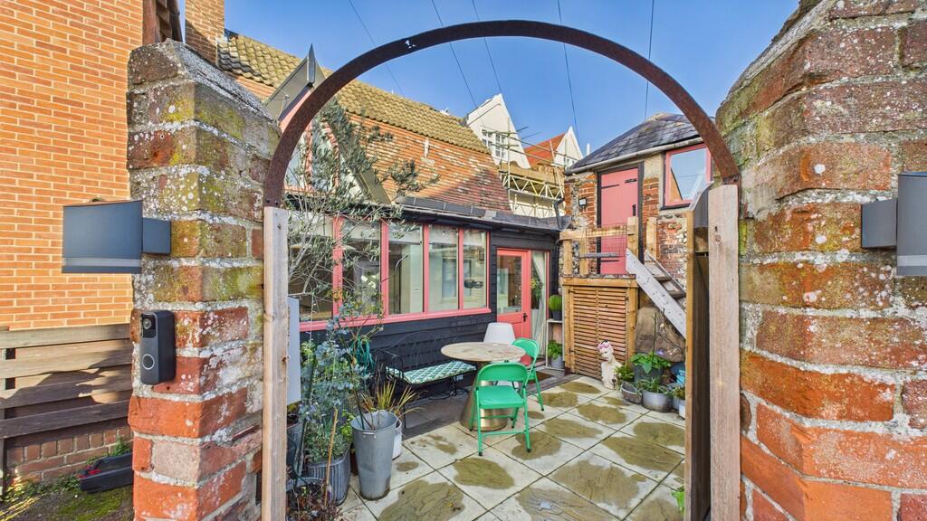 Main image of property: Bridewell Lane, Bury St Edmunds