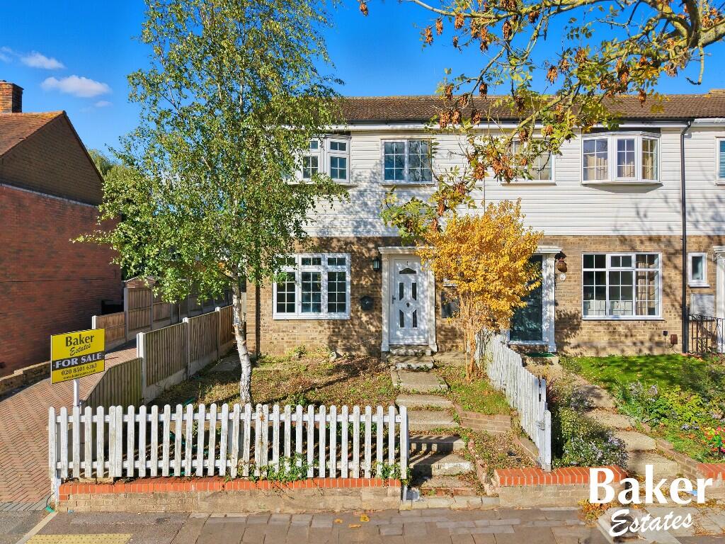 Main image of property: Amwell View, New North Road, Hainault, London, IG6