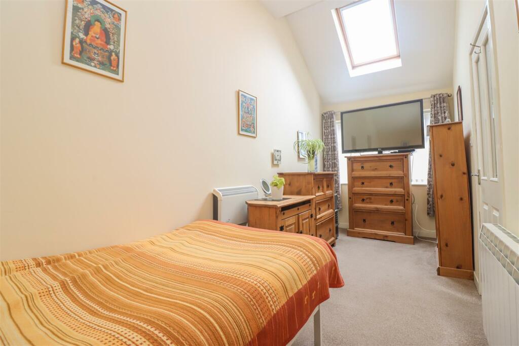 2 bedroom semidetached bungalow for sale in Burnbridge, Seaton Burn