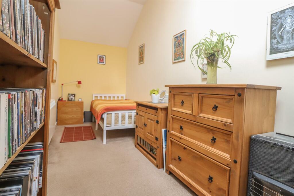 2 bedroom semidetached bungalow for sale in Burnbridge, Seaton Burn