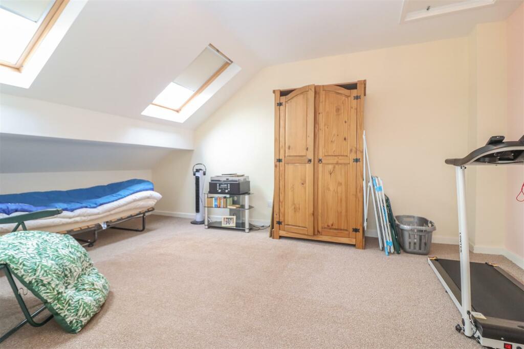 2 bedroom semidetached bungalow for sale in Burnbridge, Seaton Burn