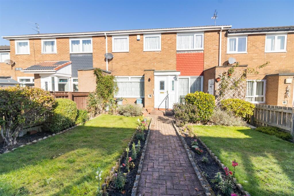 Main image of property: Lowbiggin, Newcastle Upon Tyne