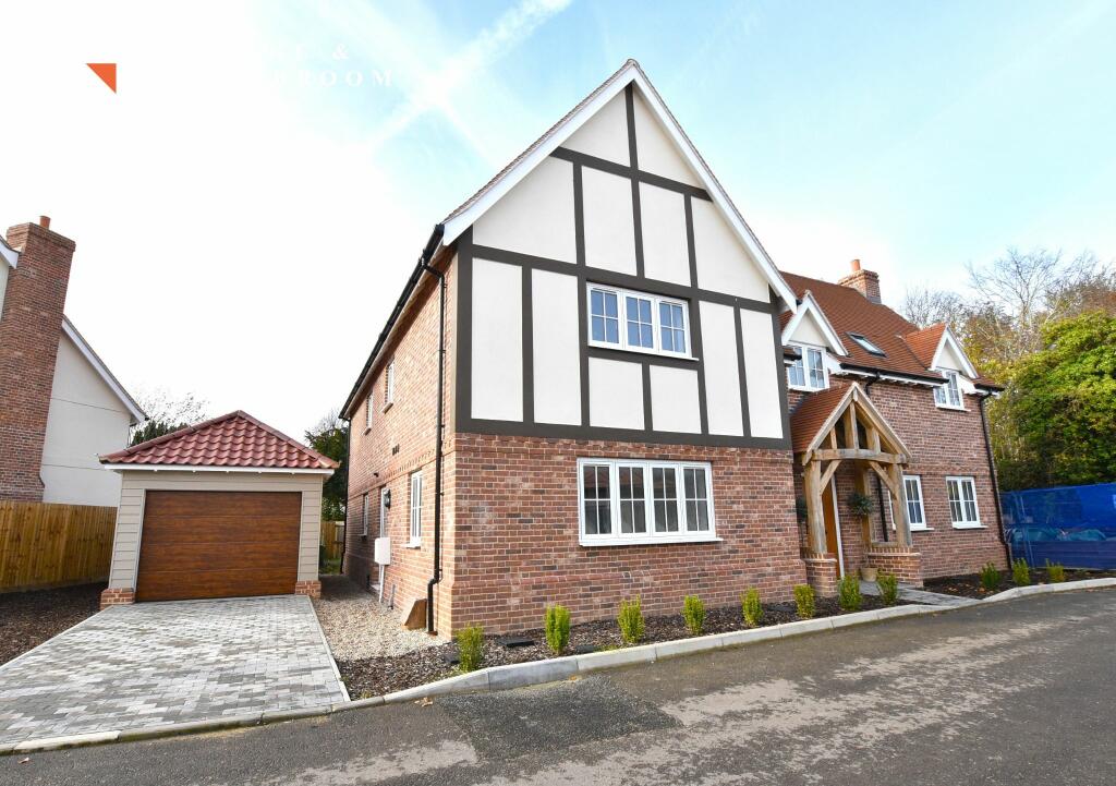 Additional property image - Tamarisk Close, Kirby le Soken