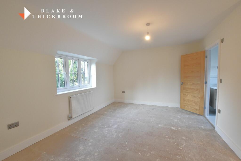 Additional property image - Tamarisk Close, Kirby le Soken