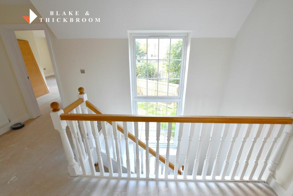 Additional property image - Tamarisk Close, Kirby le Soken