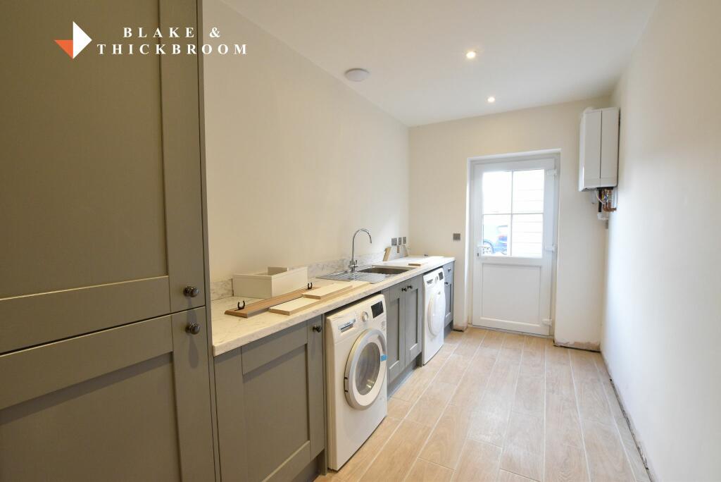 Additional property image - Tamarisk Close, Kirby le Soken