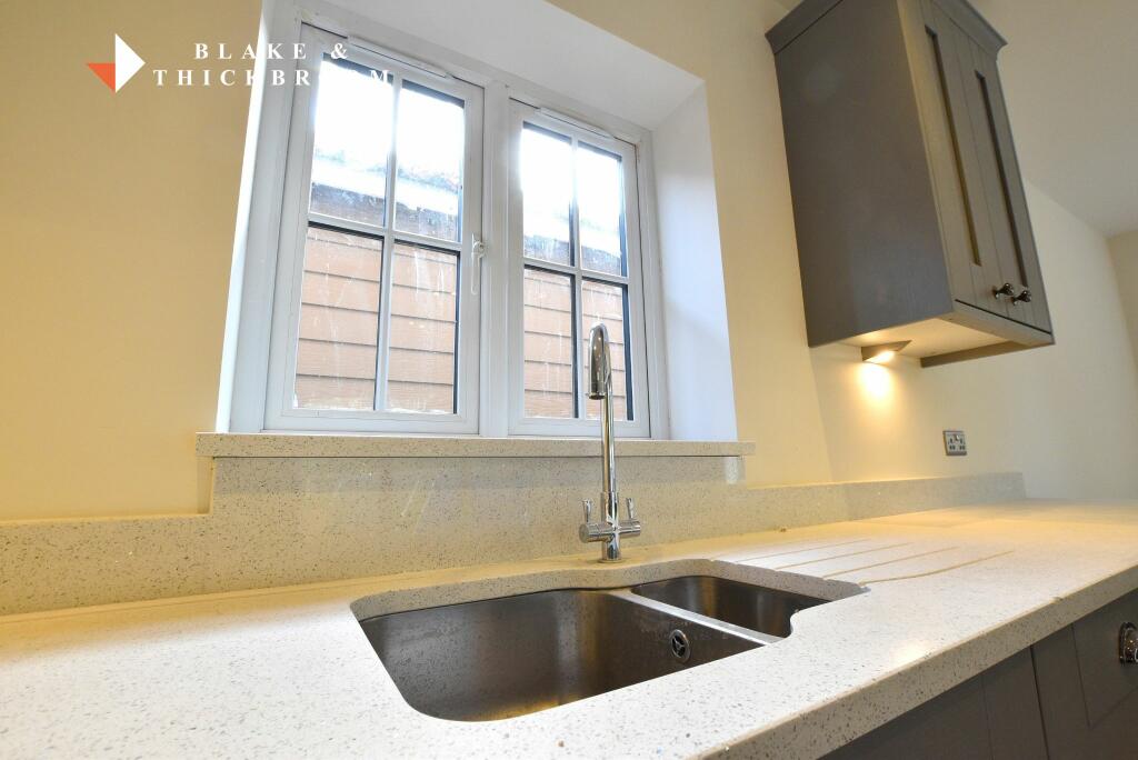 Additional property image - Tamarisk Close, Kirby le Soken