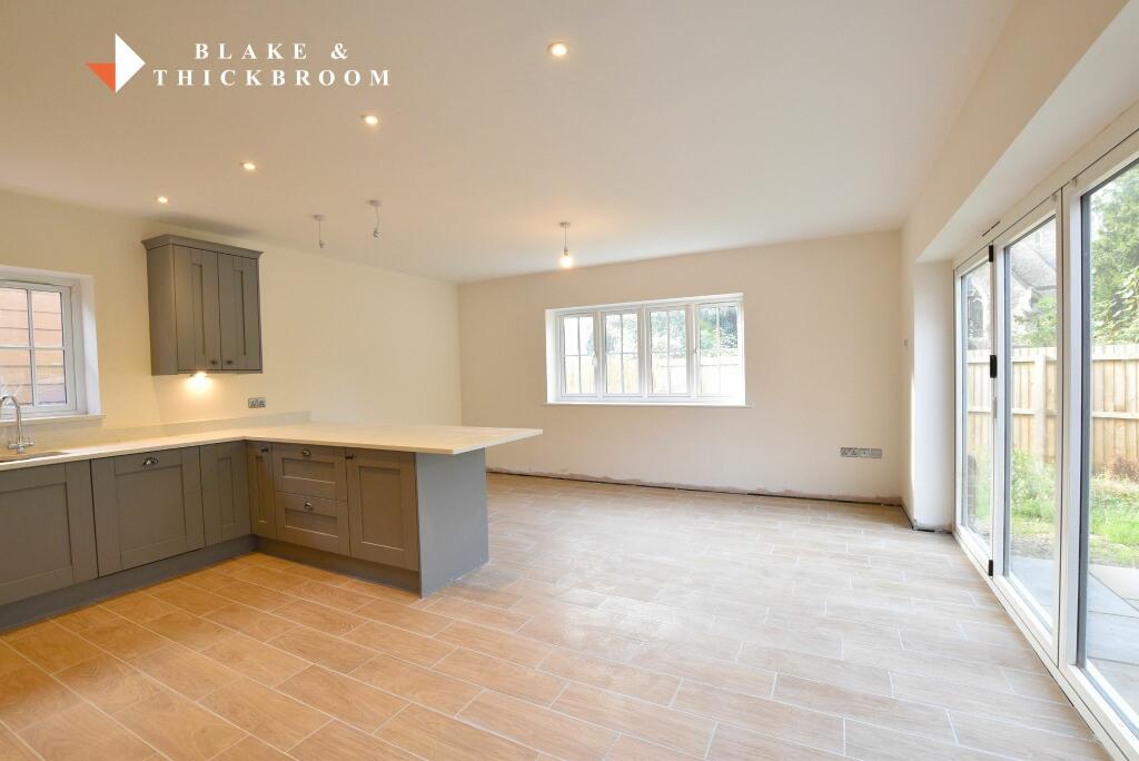 Additional property image - Tamarisk Close, Kirby le Soken