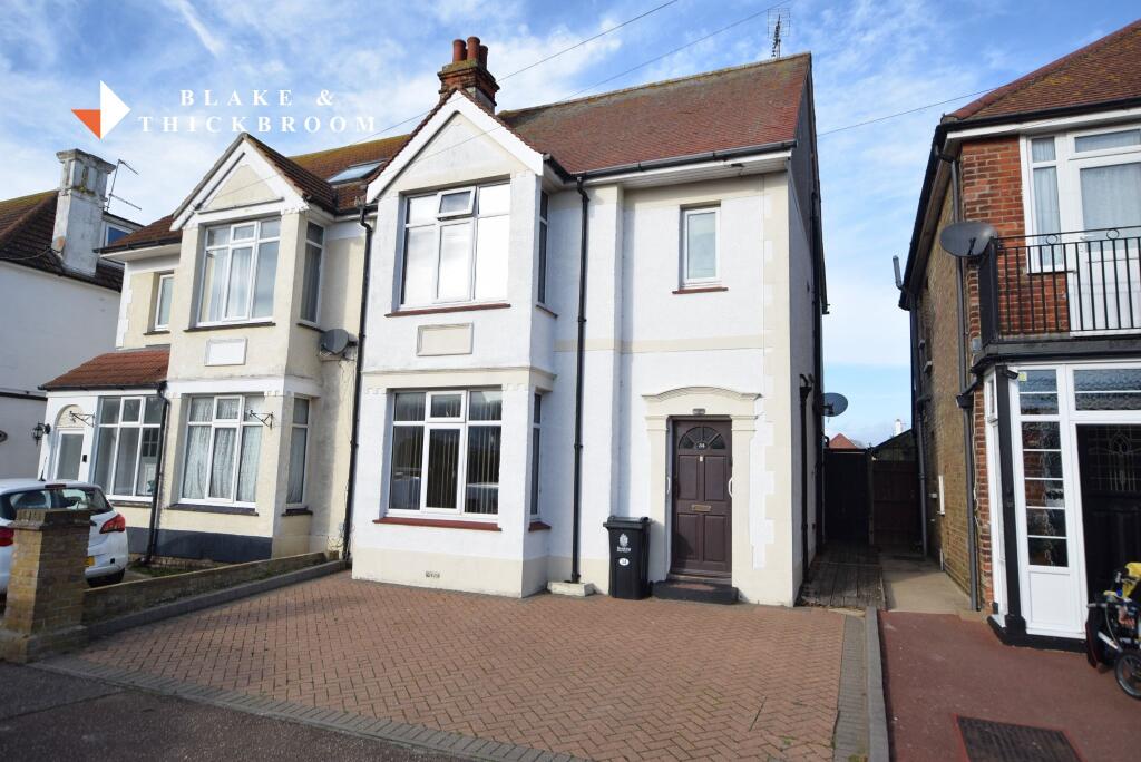 3 bedroom semi-detached house