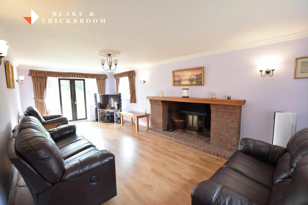Additional property image - Lakeside Oaks, 25 Point Clear Road, St Osyth