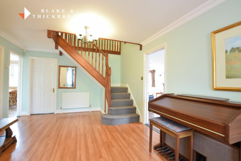 Additional property image - Lakeside Oaks, 25 Point Clear Road, St Osyth