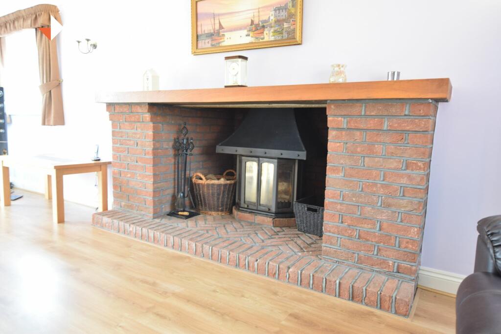 Additional property image - Lakeside Oaks, 25 Point Clear Road, St Osyth