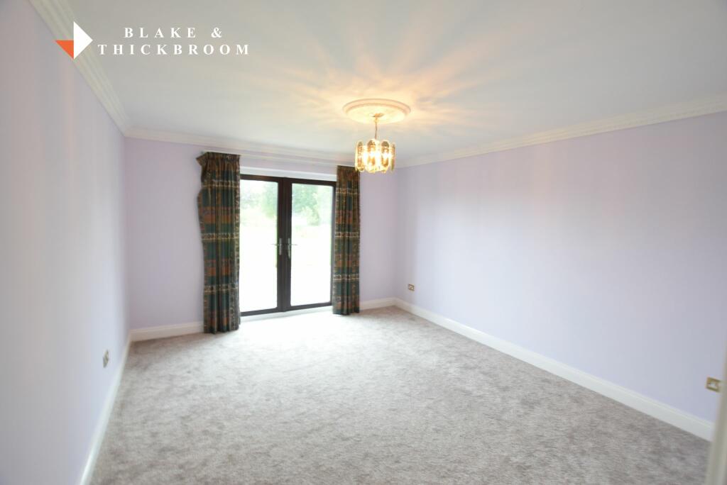 Additional property image - Lakeside Oaks, 25 Point Clear Road, St Osyth