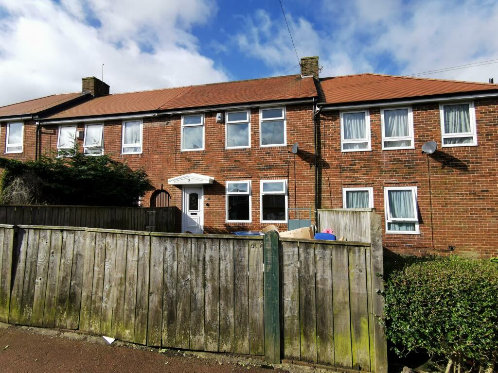 3 bedroom terraced house for rent in Holmesdale Road, Newcastle upon Tyne, NE5