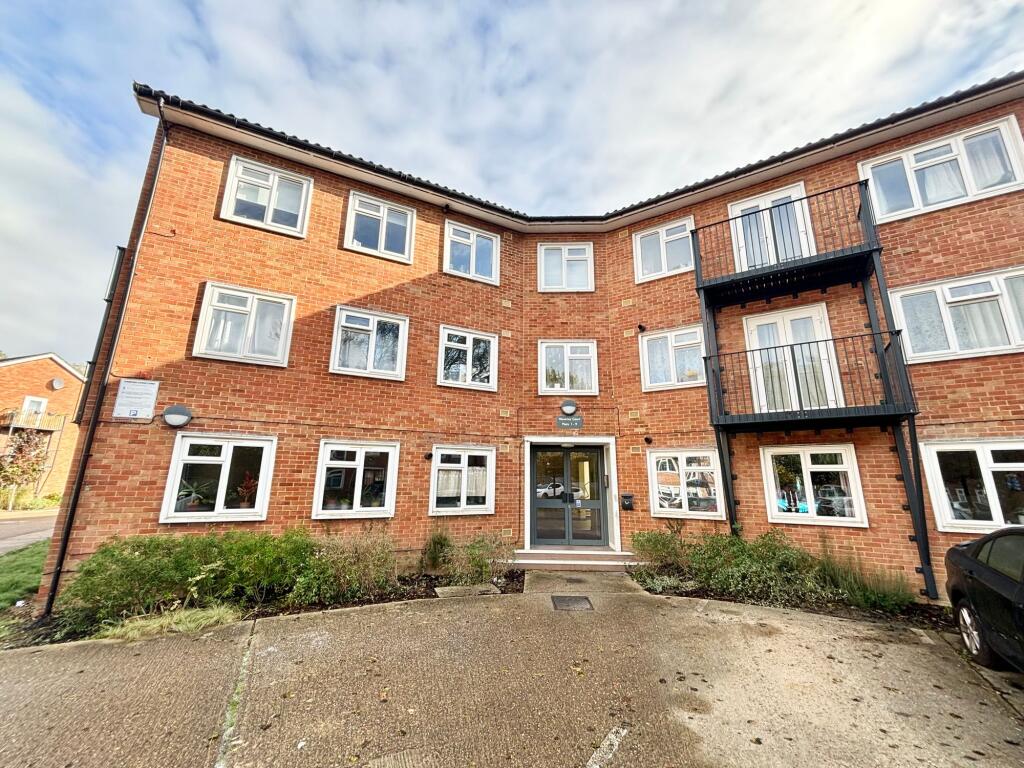 Main image of property: Bishopric, Horsham, RH12