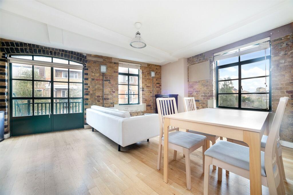 1 bedroom apartment for sale in Canada Wharf, 255 Rotherhithe Street