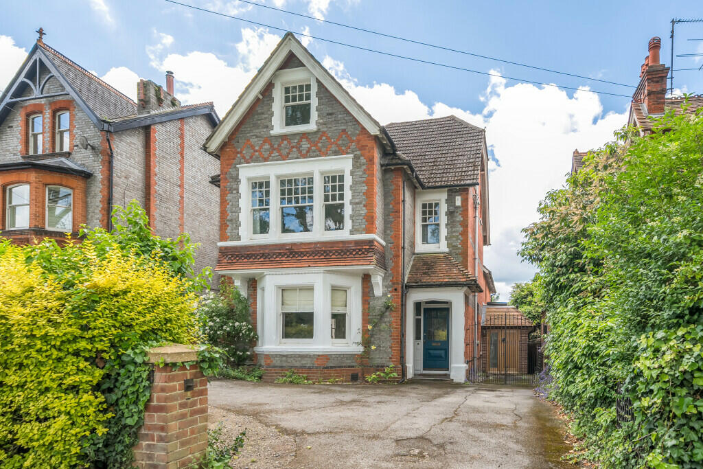 5 bedroom detached house for sale in Kendrick Road, Reading, Berkshire, RG1