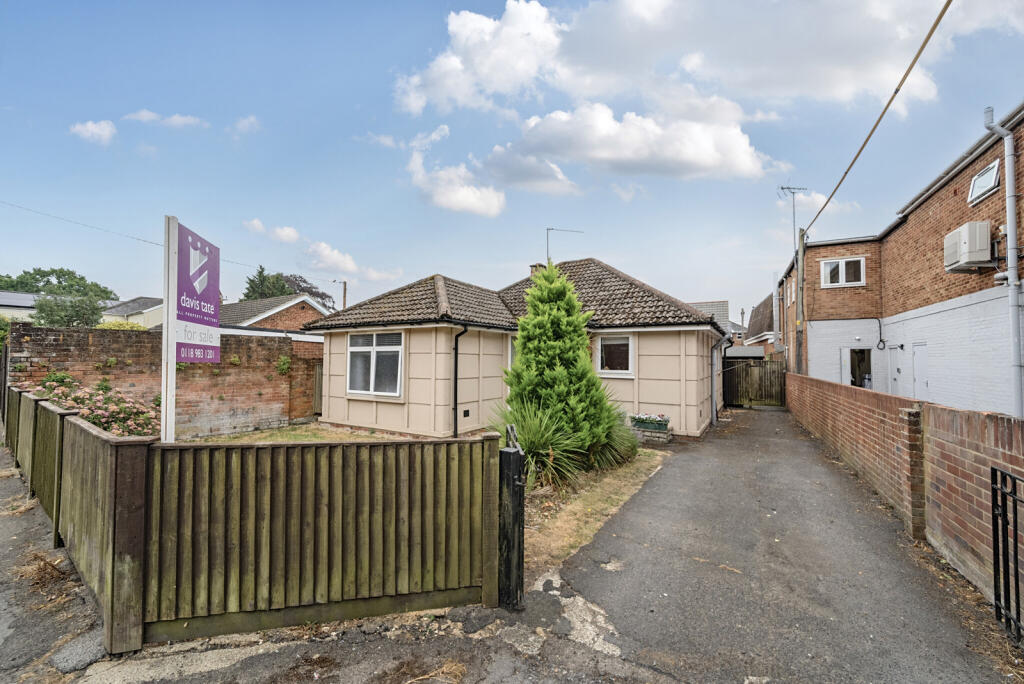 Main image of property: Victoria Road, Mortimer Common, Reading, Berkshire, RG7