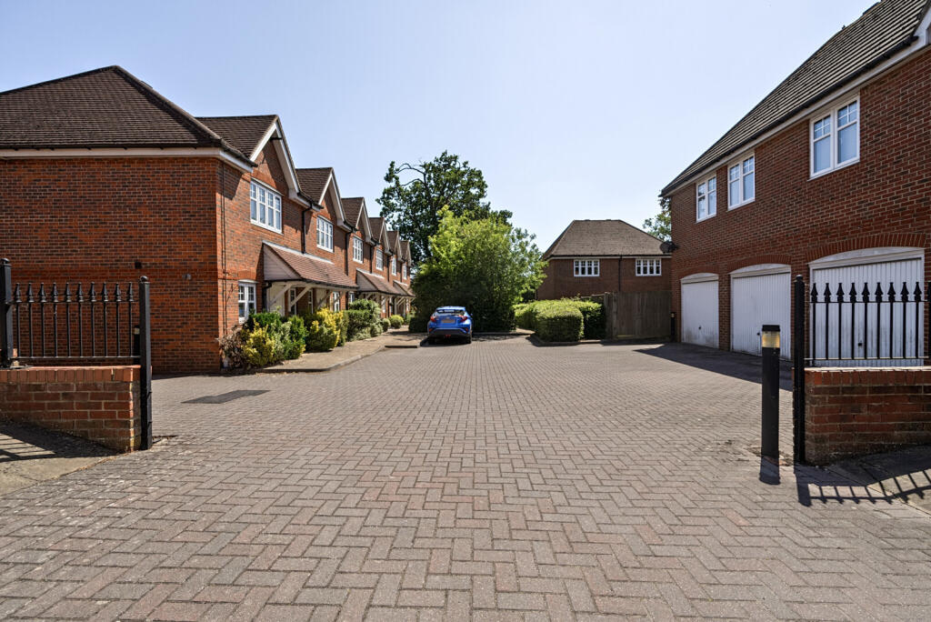 Main image of property: Skylark Way, Shinfield, Reading, Berkshire, RG2