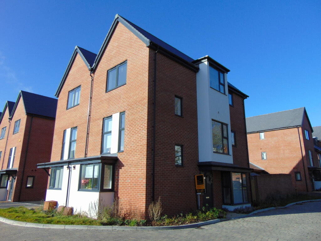 Main image of property: Presentation Way, Reading, Berkshire, RG30