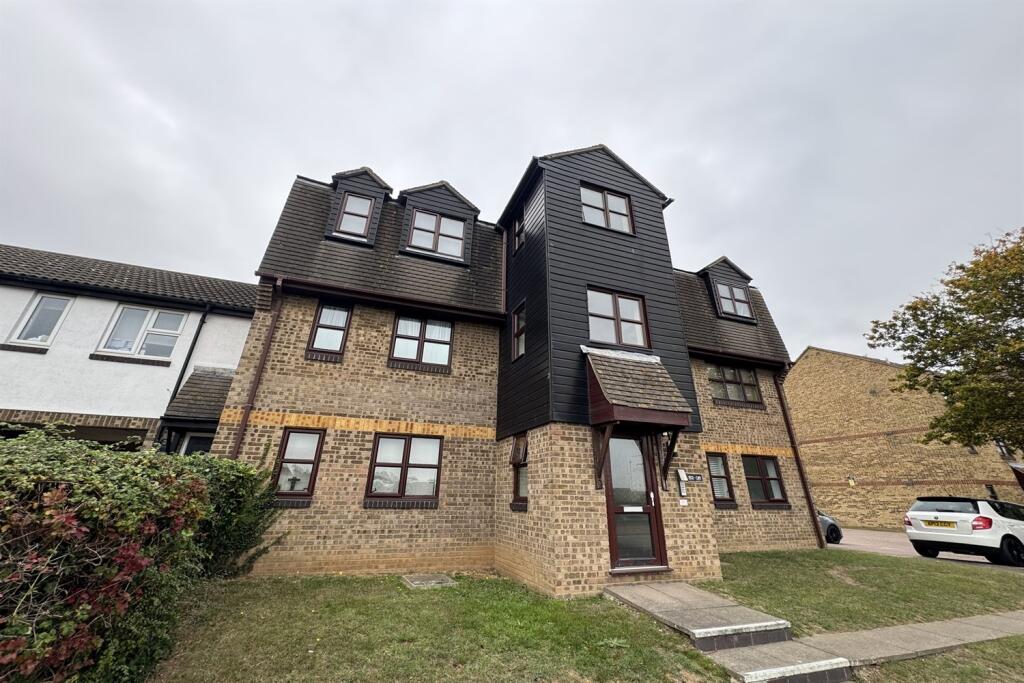 Main image of property: Frobisher Court, SS3