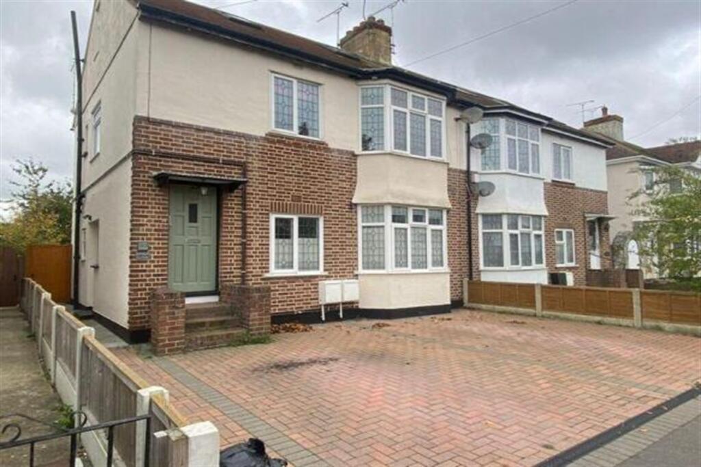 Main image of property: Tudor Gardens, SS3