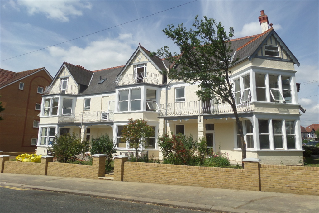 Main image of property: 12 Suffolk House, SS0