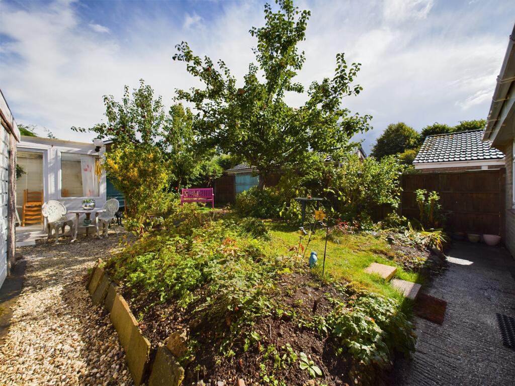 Additional property image - Heigham Close, Shelton Lock