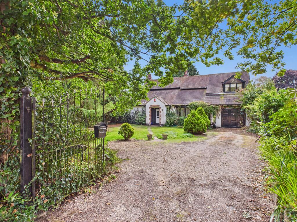 Main image of property: The Cottage, Trent Lane, Weston-on-Trent