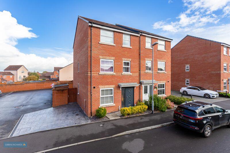 4 bedroom semidetached house for sale in Bonita Drive, Wembdon