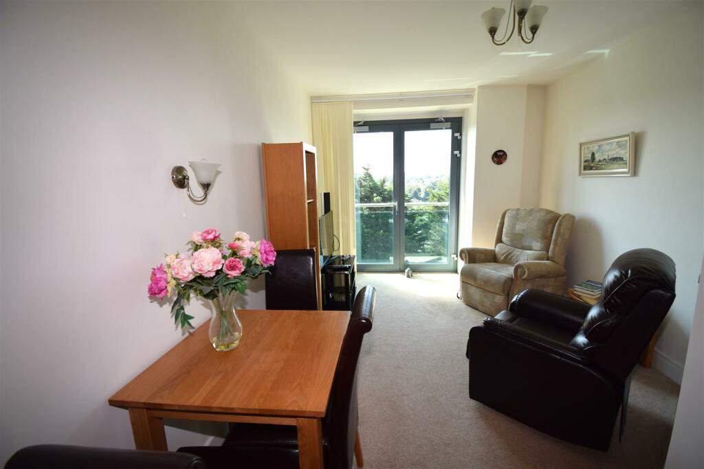 Additional property image - Springwood Gardens, Belper