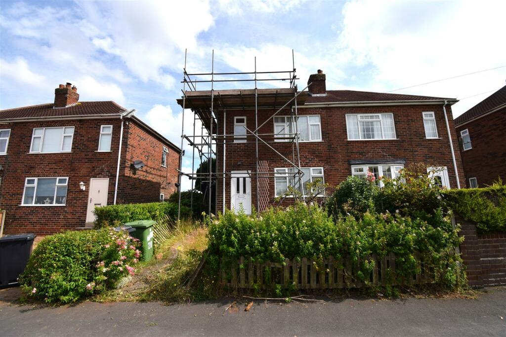 2 bedroom semidetached house for sale in Highwood Avenue, Bargate, Belper, DE56
