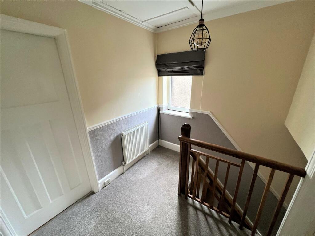 3 bedroom detached house for sale in Nottingham Road, Ripley, DE5