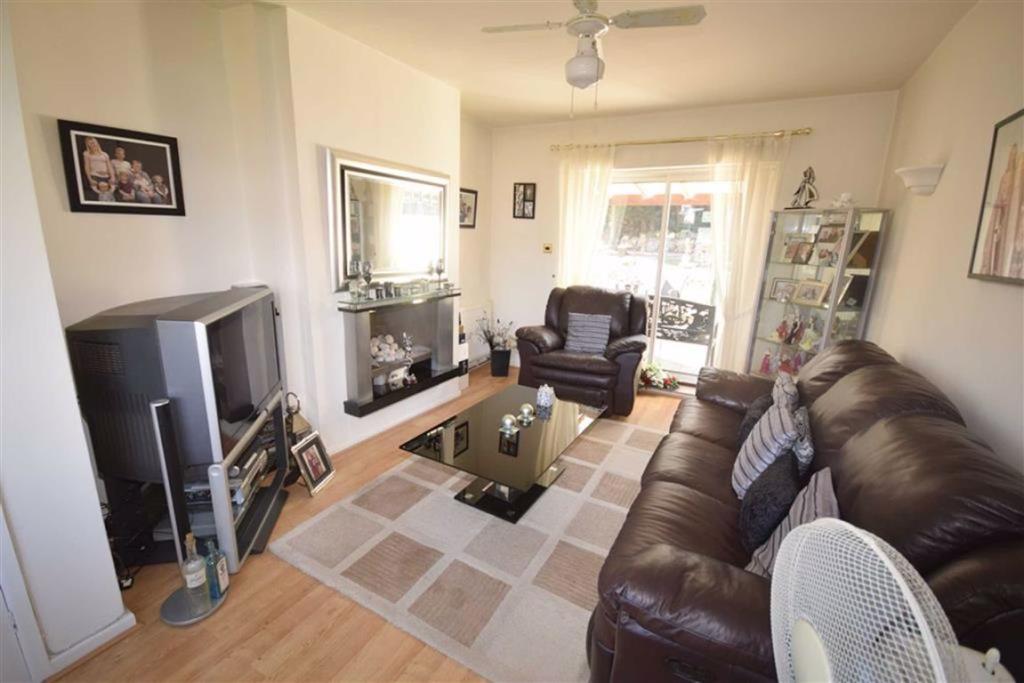 3 bedroom semi-detached house for sale in Bentfield Road, Nether Heage ...