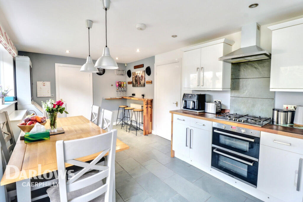 Additional property image - Camnant, Hengoed