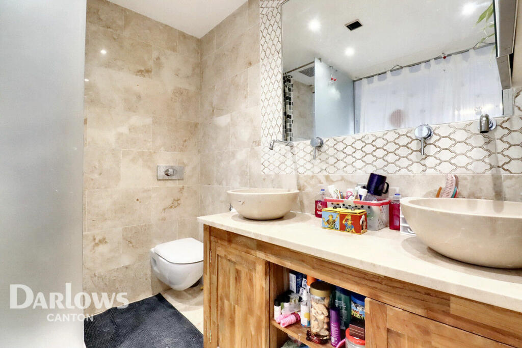 Additional property image - Bute Terrace, Cardiff