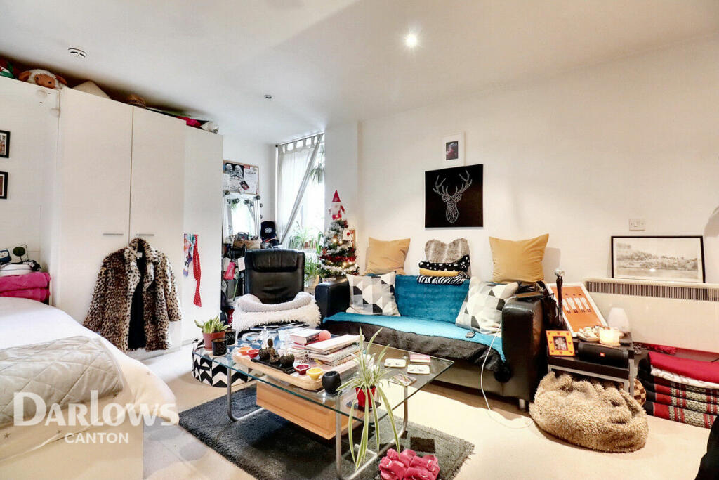 Additional property image - Ferry Court, Cardiff