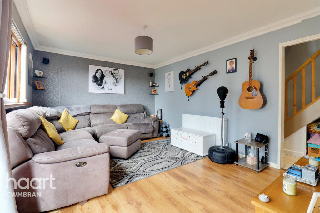 3 bedroom terraced house for sale in Farlow Walk, Cwmbran, NP44