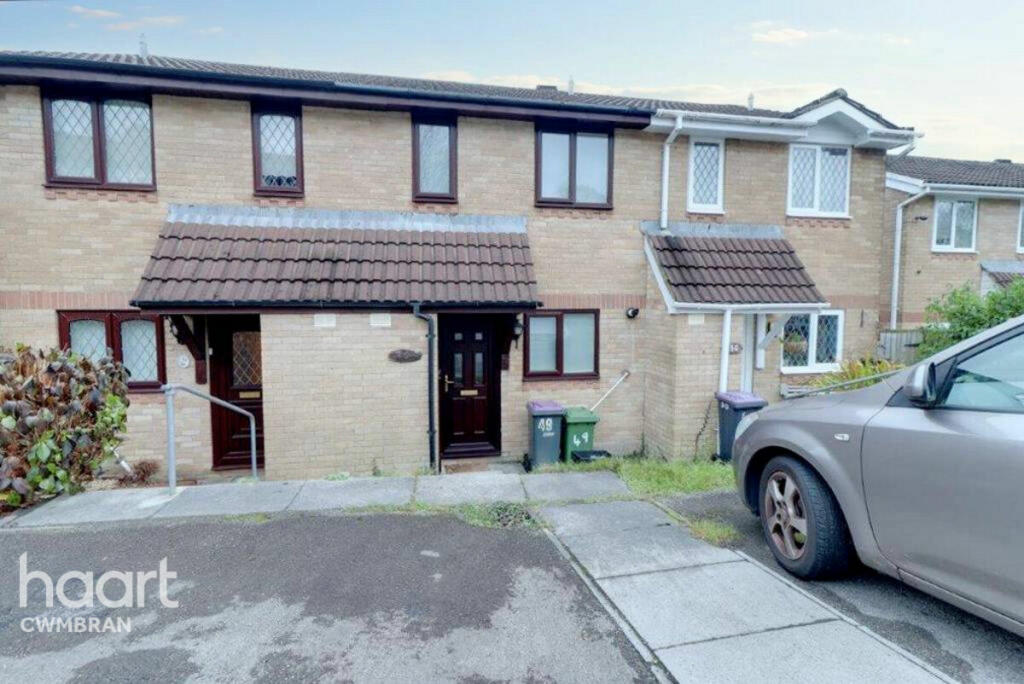 2 bedroom terraced house for sale in Oaklands View, Cwmbran, NP44