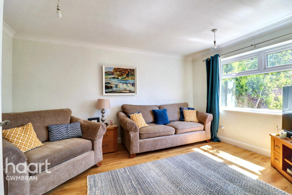 Main image of property: Bowleaze, Cwmbran