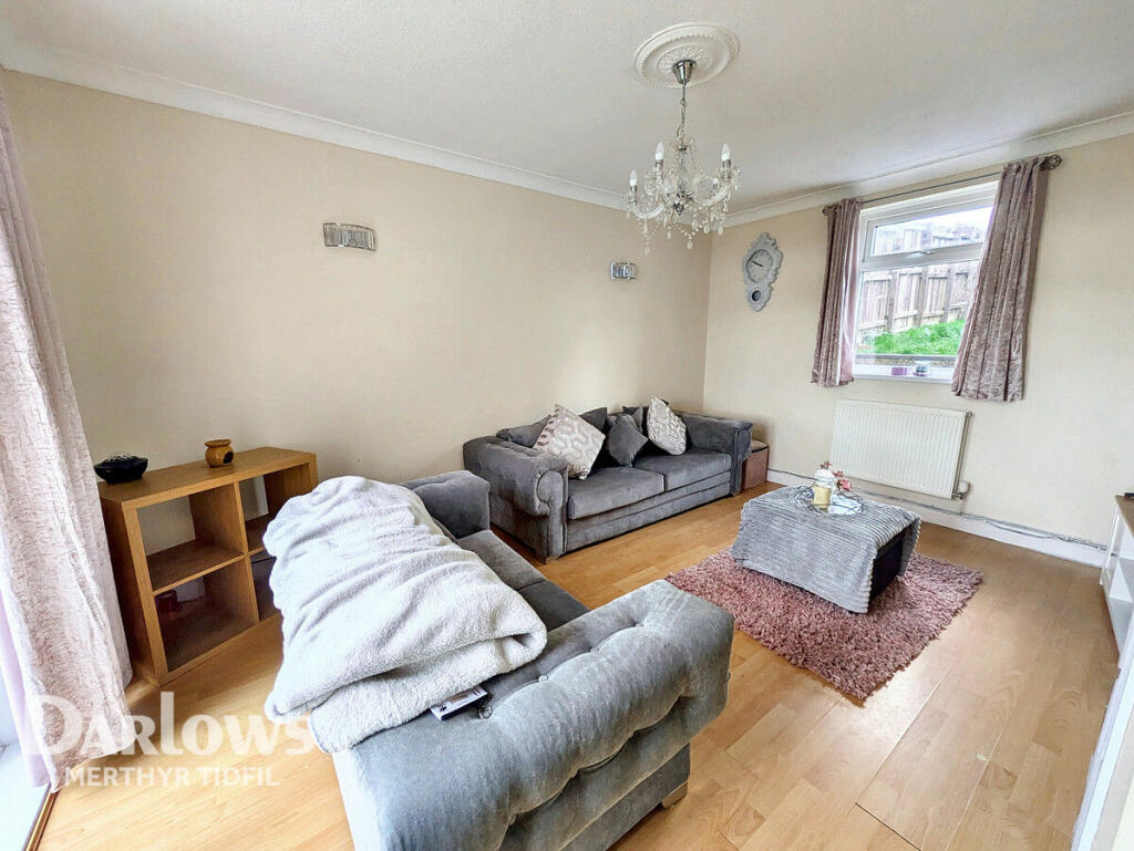 Additional property image - Maen Gilfach, Treharris