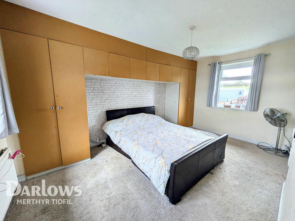 Additional property image - Maen Gilfach, Treharris